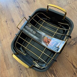 Carbon Steele Signature Series Roasting Pan with Gold Handles